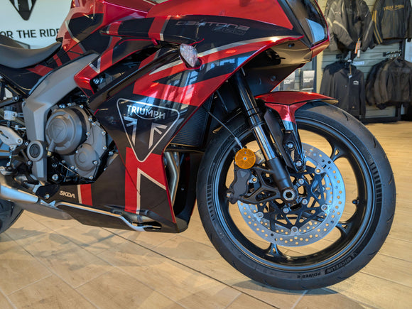 2025 Triumph Daytona 660 w/SKDA Graphics, Evotech Tidy Tail, Evotech Quad-Lock Mount