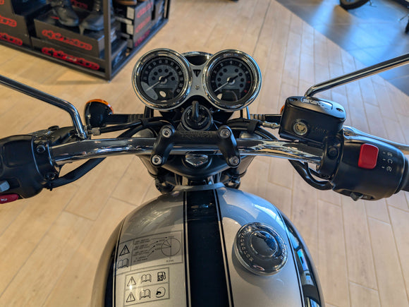 2025 Triumph Bonneville T100 Icon