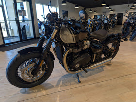 2024 Triumph Bonneville Bobber - 0