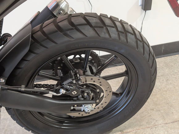 2024 Triumph Scrambler 400 X