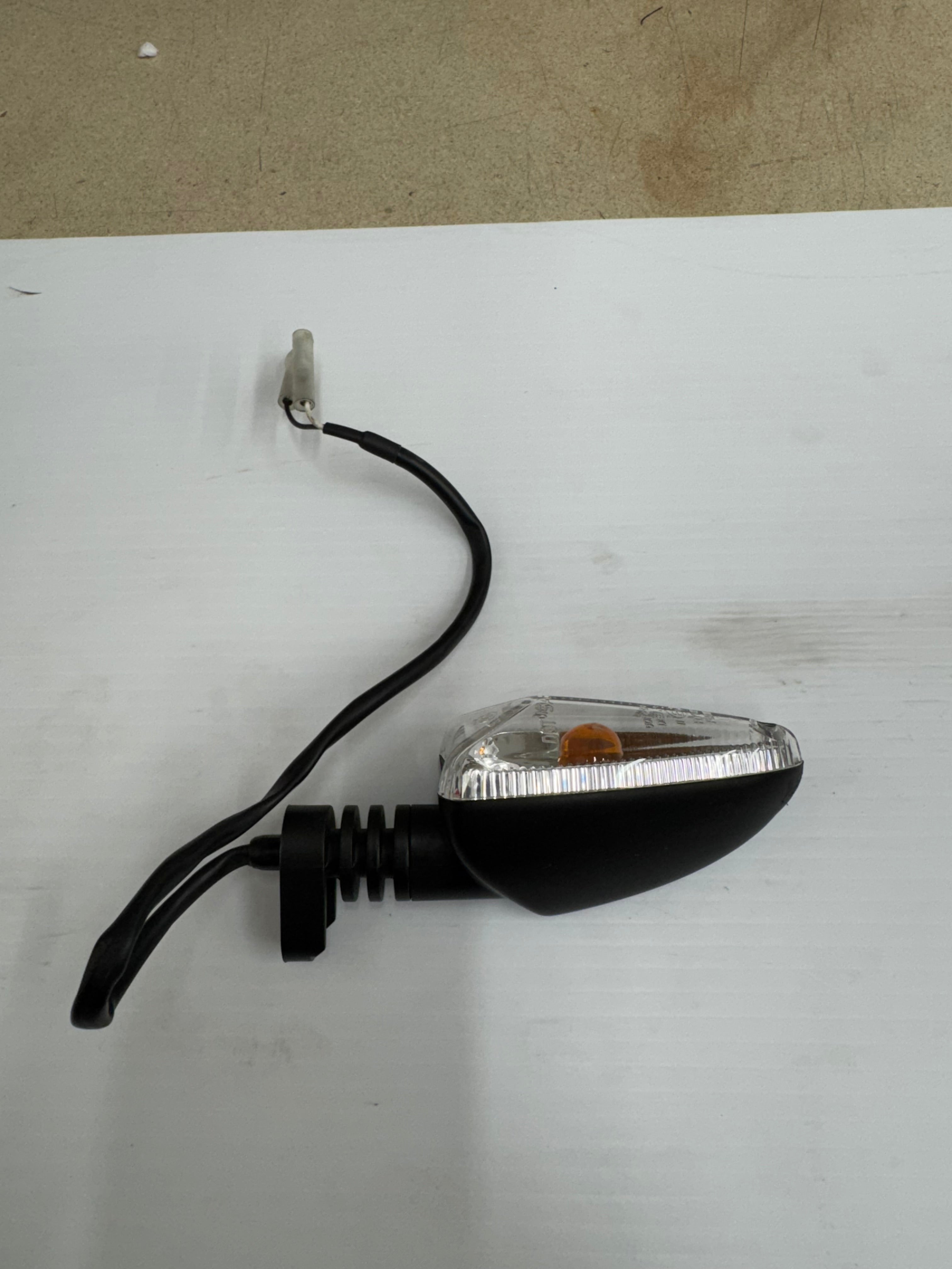 USED RHF/LHR Indicator - T2701036