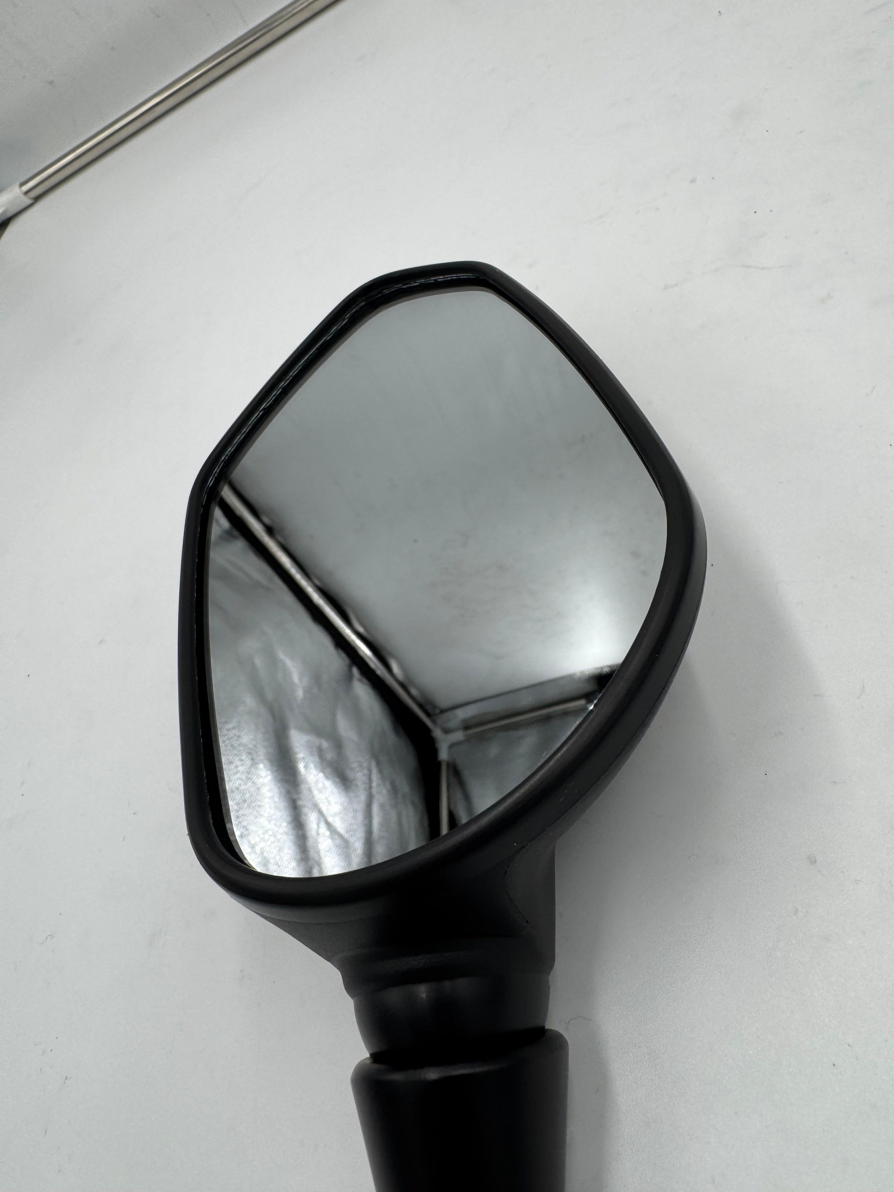 LIKE NEW LH/RH Mirrors - T2060910 / T2060911