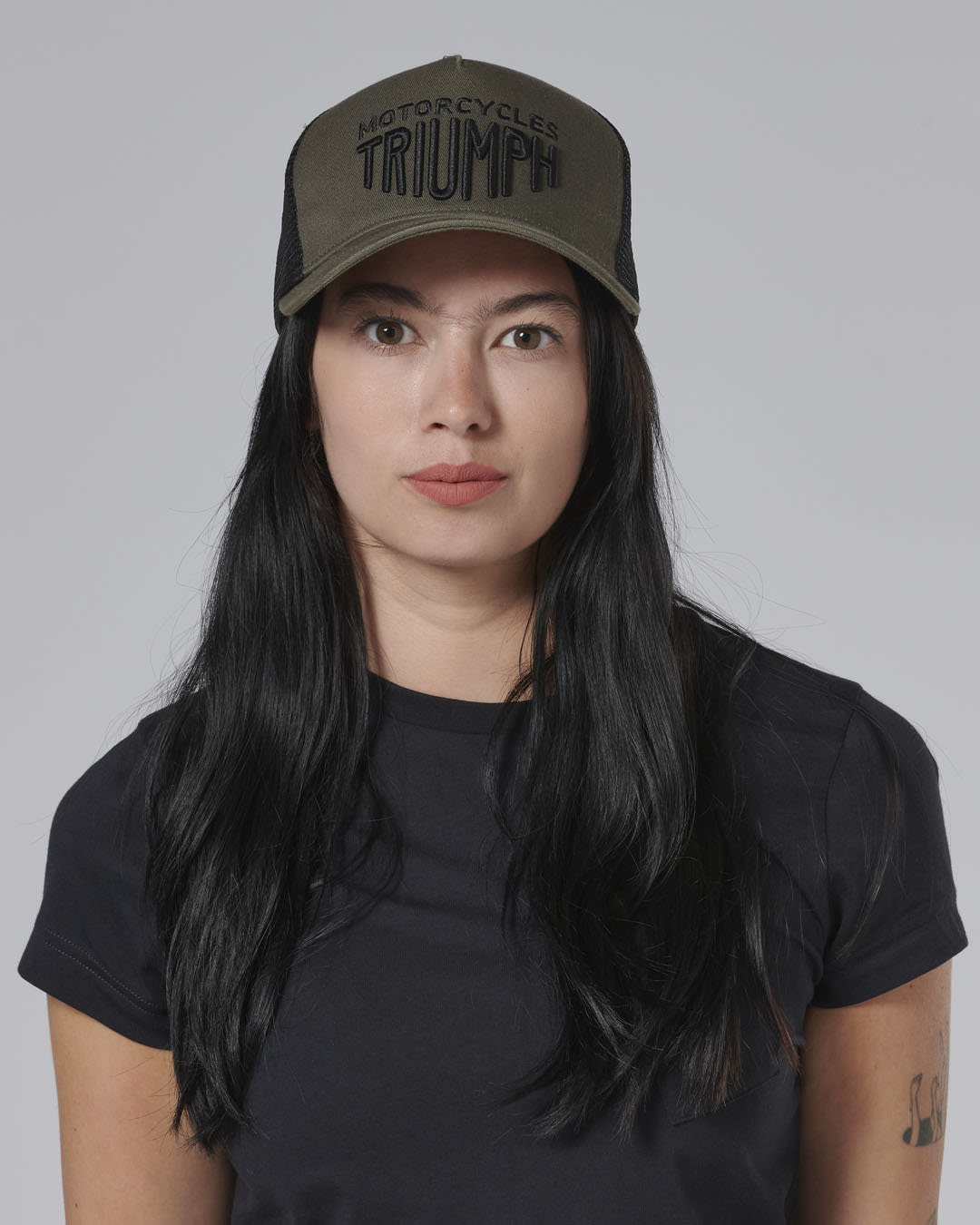 TRIUMPH KHAKI/BLACK ELLIS TRUCKER