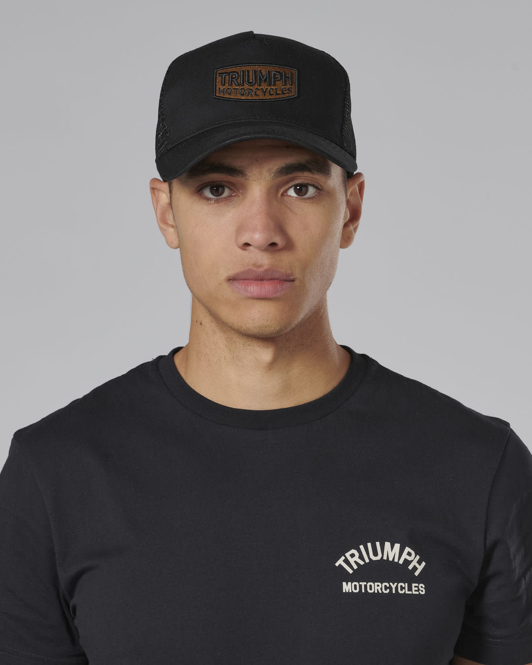 TRIUMPH DUDE BLACK TRUCKER HAT